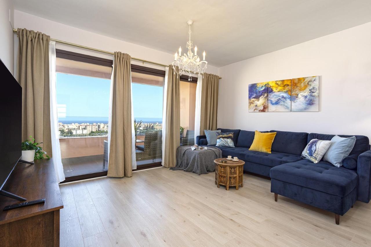 -Malagasunapts-Skygarden Teatinos Pool Playground Extérieur photo