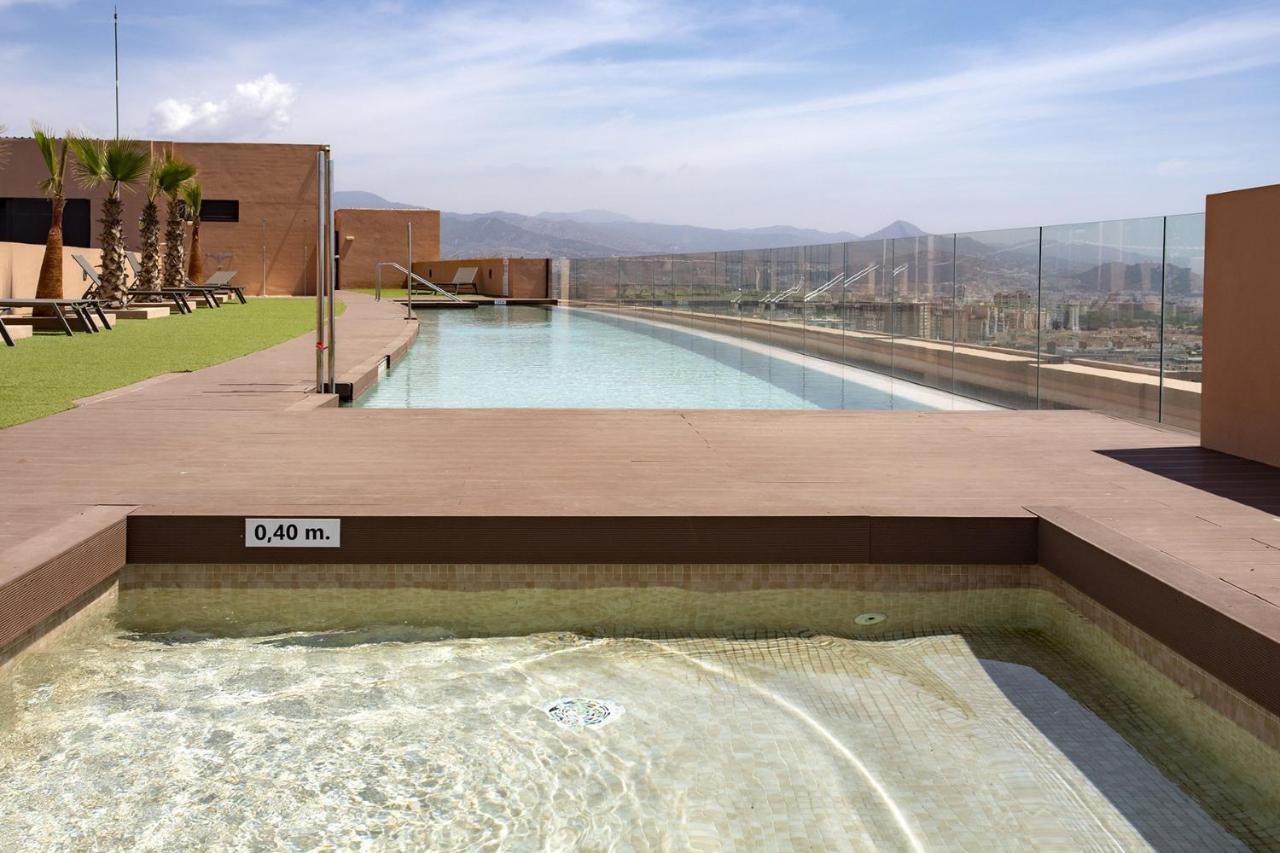 -Malagasunapts-Skygarden Teatinos Pool Playground Extérieur photo